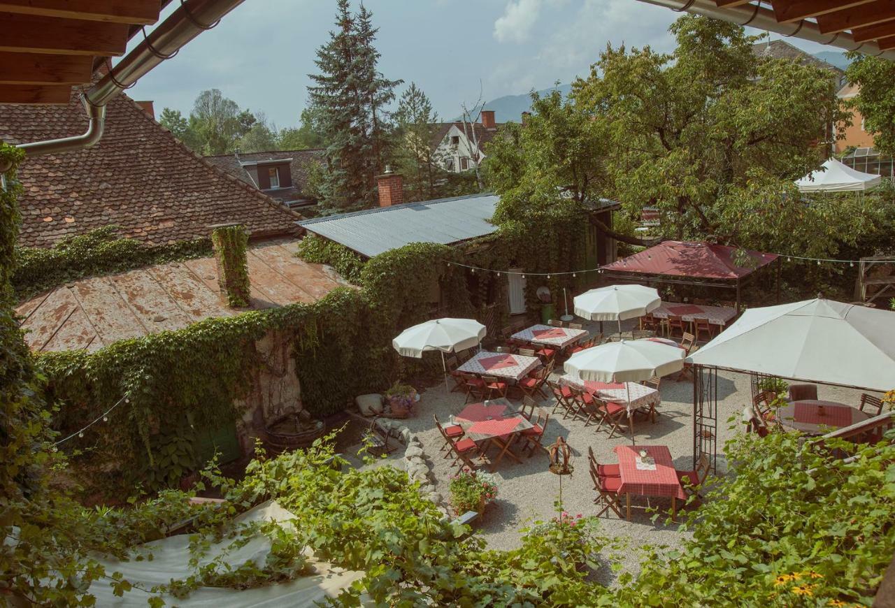 Gasthof Eberhard - Hof, Wirtshaus & Herberge ザンクト・ミヒャエル・イン・オーバーシュタイアマルク エクステリア 写真