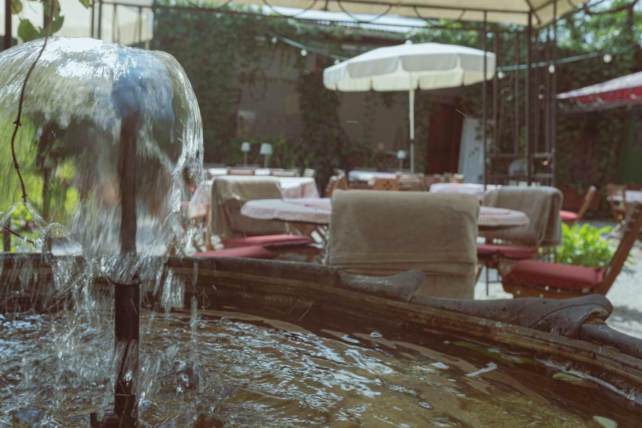 ホテル Der Eberhard - Wohnen & Essen Bei Ilse ザンクト・ミヒャエル・イン・オーバーシュタイアマルク エクステリア 写真